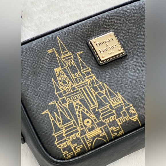 NEW! Dooney & Bourke Crossbody DISNEY - Picture 2 of 9